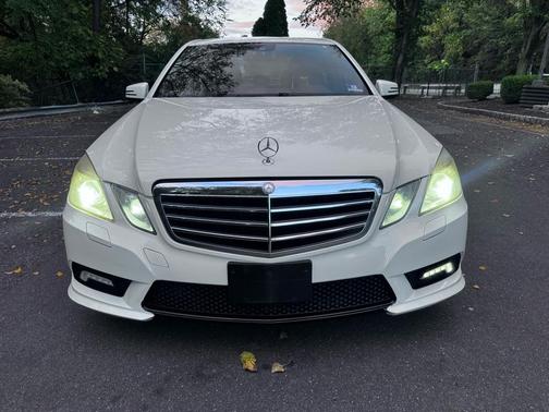2010 Mercedes-Benz E-Class E350 Sedan 4MATIC