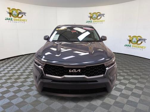 2022 Kia Sorento LX
