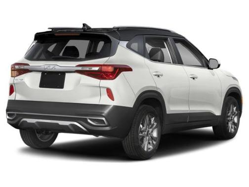 Clear White/Black Roof 2023 Kia Seltos S