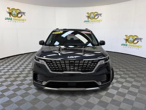 2024 Kia Carnival SX