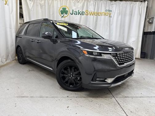 2024 Kia Carnival SX