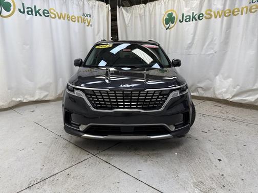 2024 Kia Carnival SX