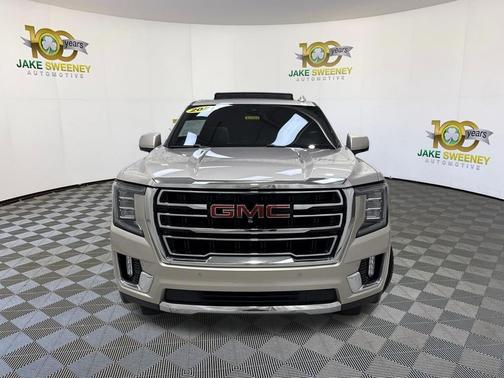 Pearl Beige Metallic 2021 GMC Yukon SLT
