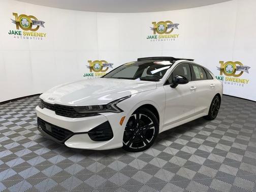 2022 Kia K5 GT-Line