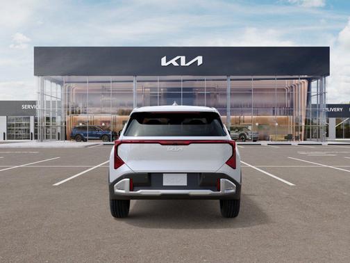 Snow White Pearl 2027 Kia Seltos S