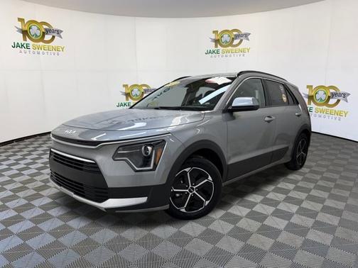 2023 Kia Niro LX