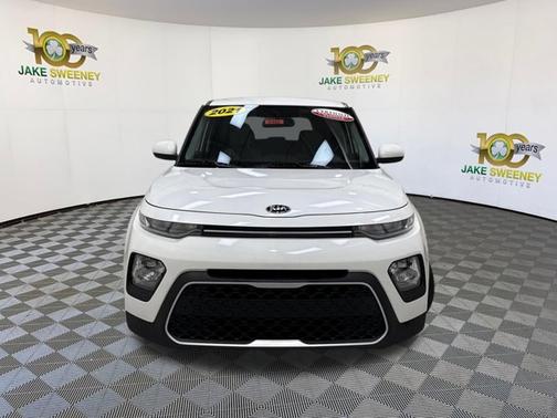 Snow White Pearl 2021 Kia Soul LX