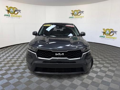 Gravity Grey 2023 Kia Sorento LX