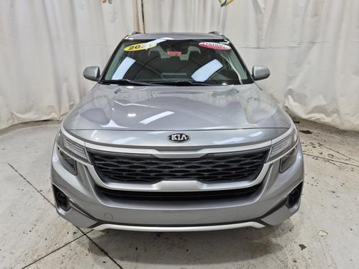 Steel Gray 2021 Kia Seltos EX