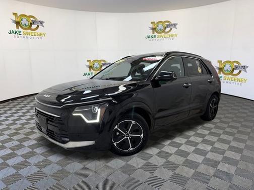 2023 Kia Niro SX