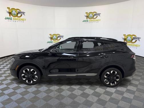 Ebony Black 2024 Kia Sportage X-Line