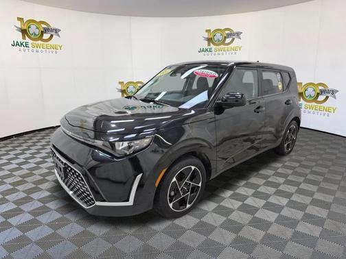 Fusion Black 2023 Kia Soul EX
