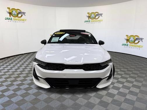 Glacial White Pearl 2022 Kia K5 GT-Line