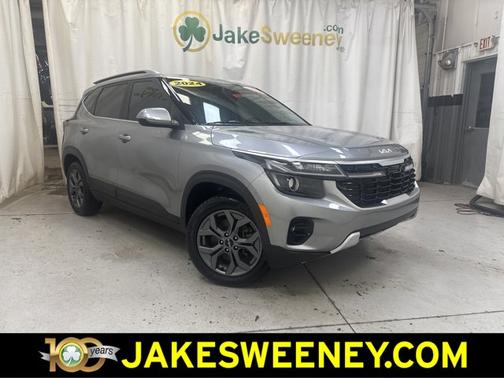 Steel Gray 2024 Kia Seltos S