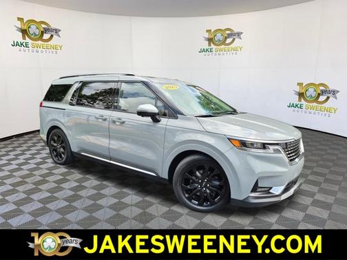 Ceramic Silver 2023 Kia Carnival SX Prestige