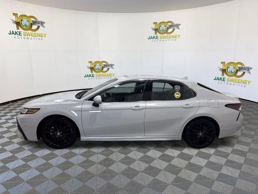 Ice 2024 Toyota Camry XSE