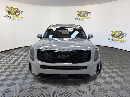 Wolf Gray 2022 Kia Telluride EX