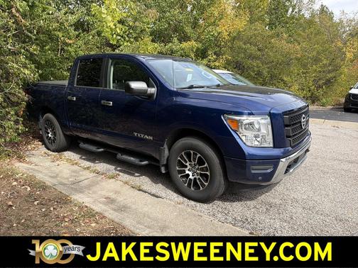 Deep Blue Pearl Metallic 2021 Nissan Titan SV
