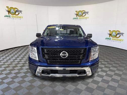 Deep Blue Pearl Metallic 2021 Nissan Titan SV