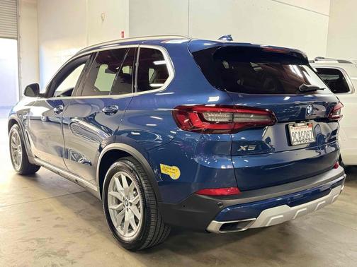 2022 BMW X5 PHEV xDrive45e