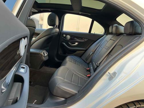 2015 Mercedes-Benz C-Class Sport