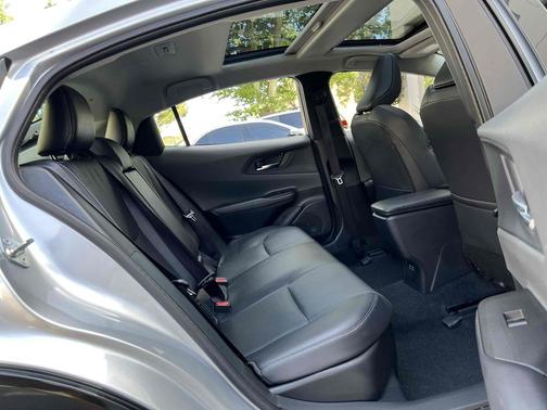 2024 Toyota Prius XLE