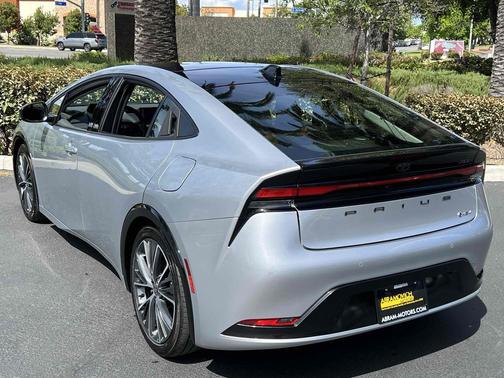 2024 Toyota Prius XLE
