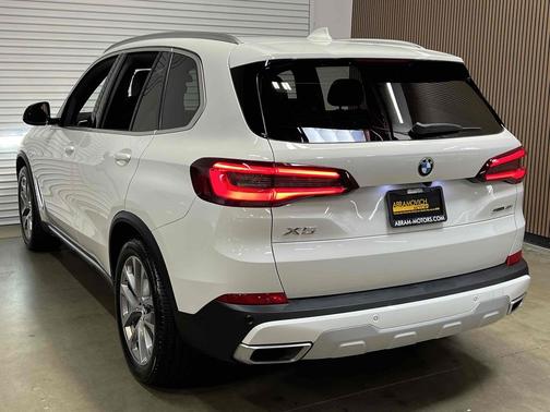 Alpine White 2022 BMW X5 sDrive40i