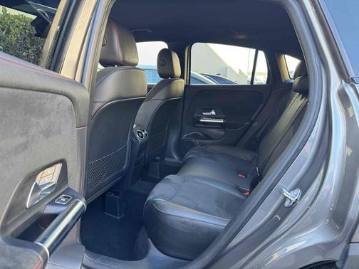 2023 Mercedes-Benz GLA 250 Base