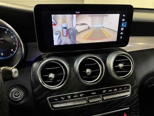 2021 Mercedes-Benz GLC 300 Base