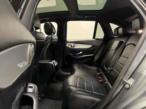 2021 Mercedes-Benz GLC 300 Base