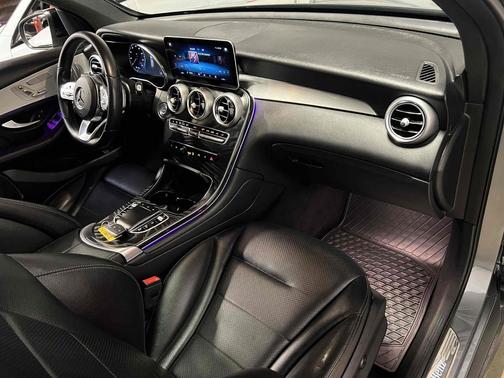 2021 Mercedes-Benz GLC 300 Base