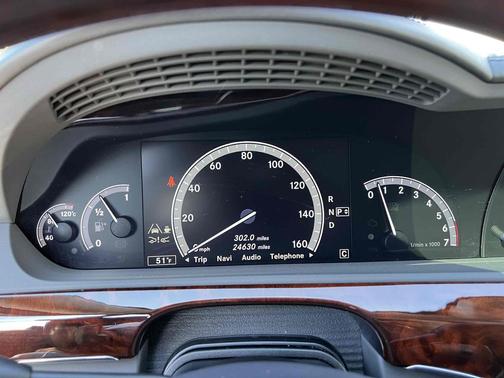 2010 Mercedes-Benz S-Class Sedan