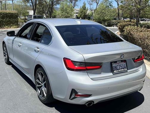 Glacier Silver Metallic 2020 BMW 330 330i - LIVE COCKPIT PRO W/NAVI - CONVENIENCE PKG