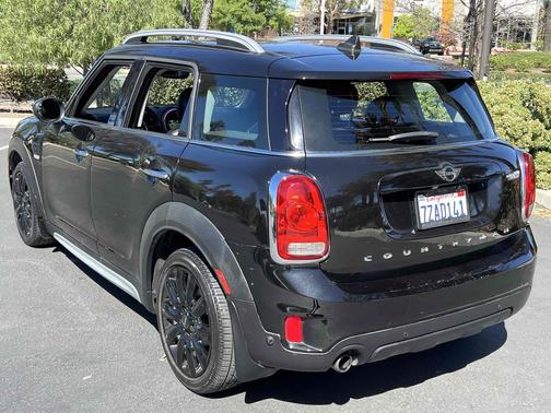 2017 MINI Countryman Cooper