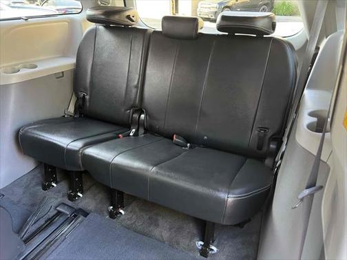 2012 Toyota Sienna LE