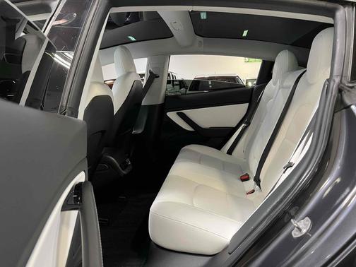 2018 Tesla Model 3 Mid Range