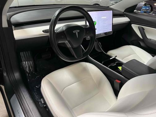 2018 Tesla Model 3 Mid Range