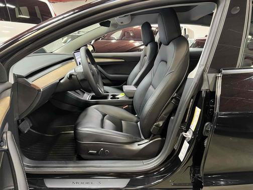 Solid Black 2021 Tesla Model 3 Standard Range Plus