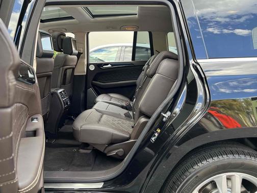 2019 Mercedes-Benz GLS 450 4MATIC