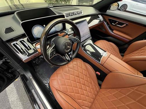 Black 2022 Mercedes-Benz S-Class 4MATIC