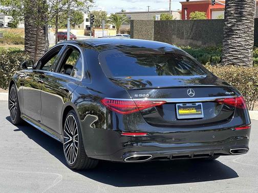 Black 2022 Mercedes-Benz S-Class 4MATIC