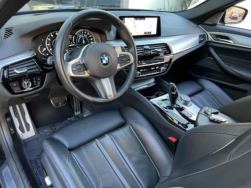 2019 BMW 530e iPerformance
