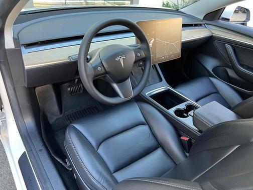 2022 Tesla Model 3 Standard Range