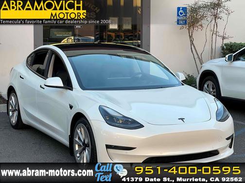 2022 Tesla Model 3 Standard Range