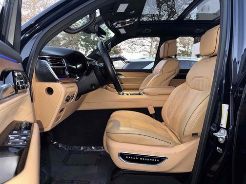 2023 Jeep Grand Wagoneer L Series III 4x4