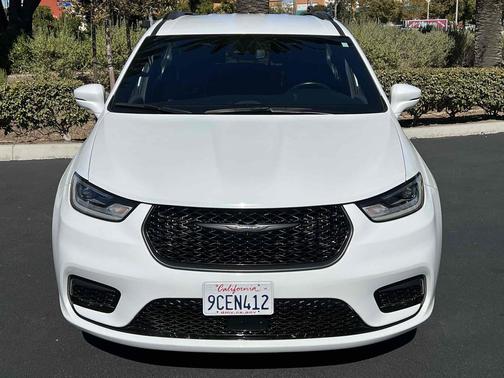 2021 Chrysler Pacifica Touring
