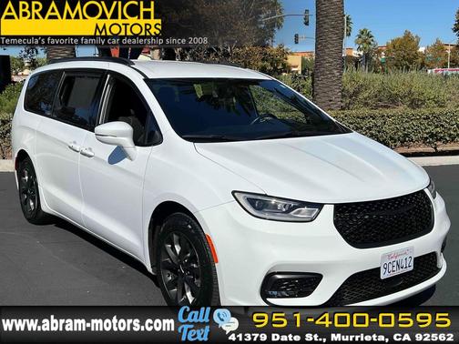 2021 Chrysler Pacifica Touring