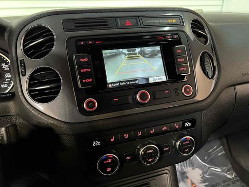 Pepper Gray Metallic 2014 Volkswagen Tiguan S