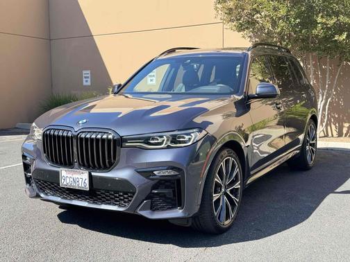 Arctic Grey Metallic 2022 BMW X7 xDrive40i